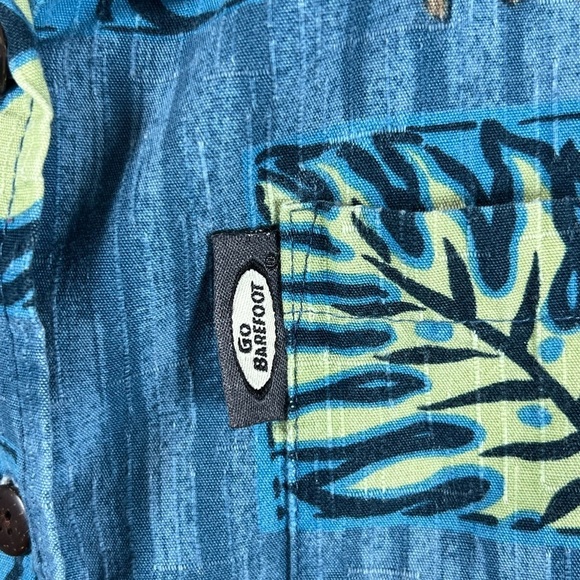 Go Barefoot Made in USA Size Small Blue Hawaiian Print Men's Shirt - Picture 5 of 10